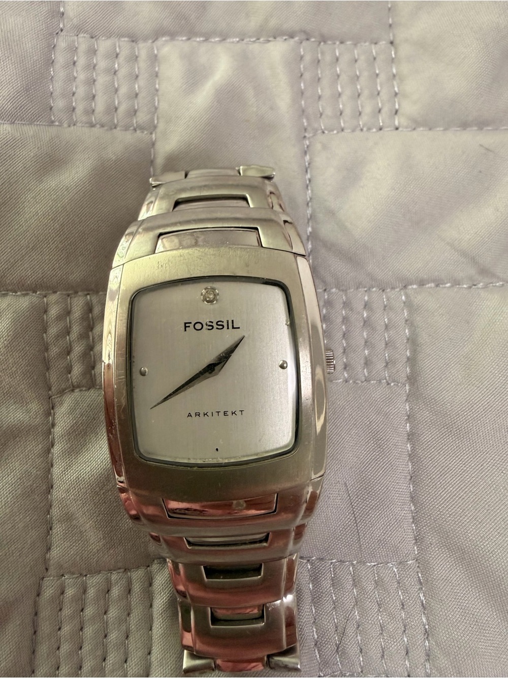 Vintage Fossil Arkitekt FS-3002 Stainless Steel Quartz Watch Needs Battery